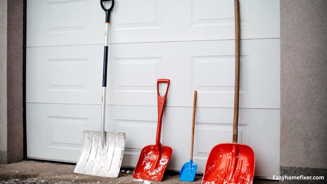 How to Remove Snow From Your Driveway & Sidewalk